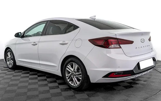 Hyundai Elantra 2.00 Автоматическая, фото №1