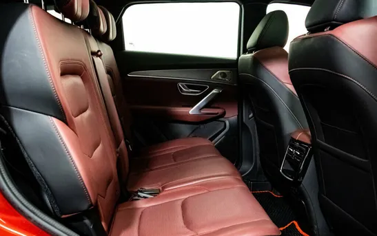 Jetour X70 PLUS 1.60 Робот, фото №1