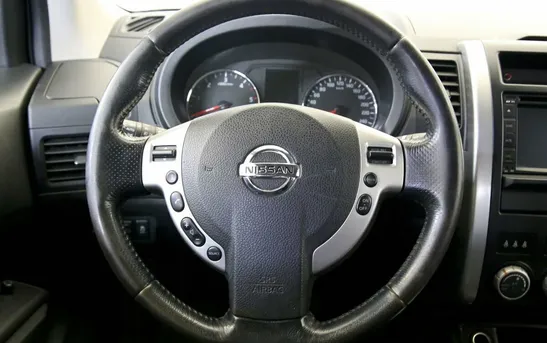 Nissan X-Trail 2.00 Автоматическая, фото №1
