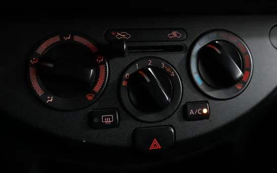 Nissan Note 1.60 Автоматическая, фото №1