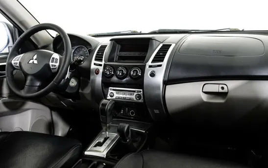 Mitsubishi Pajero Sport 3.00 Автоматическая, фото №1