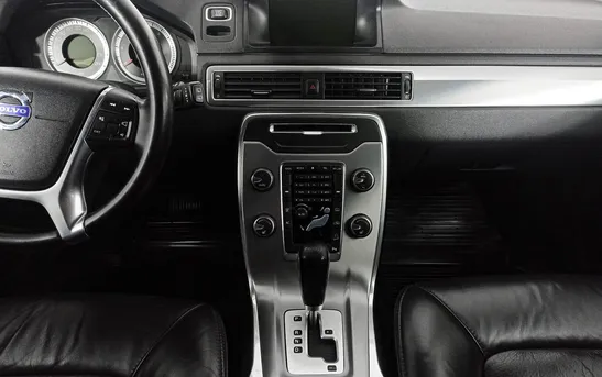 Volvo XC70 2.40 Автоматическая, фото №1