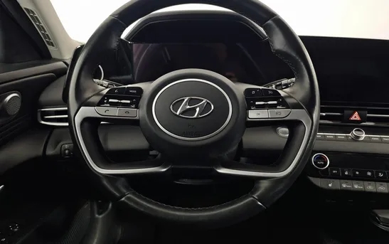 Hyundai Elantra 1.60 Автоматическая, фото №1