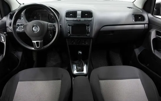 Volkswagen Polo 1.60 Автоматическая, фото №1