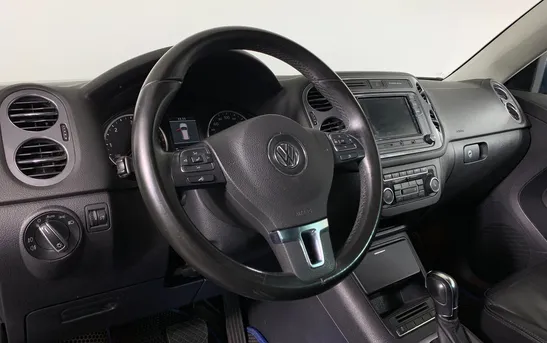 Volkswagen Tiguan 2.00 Автоматическая, фото №1