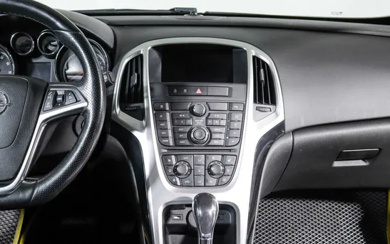 Opel Astra 1.40 Автоматическая, фото №1