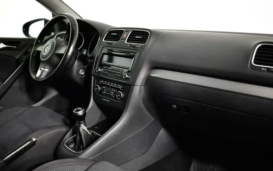 Volkswagen Golf 1.60 Механика, фото №1