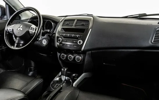 Mitsubishi ASX 1.80 Вариатор, фото №1