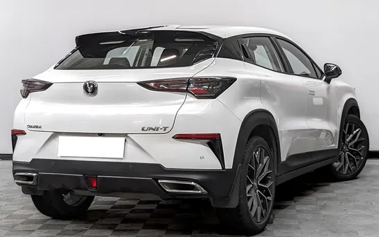 Changan UNI-T 1.50 Робот, фото №1
