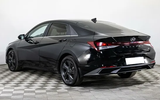 Hyundai Elantra 2.00 Автоматическая, фото №1