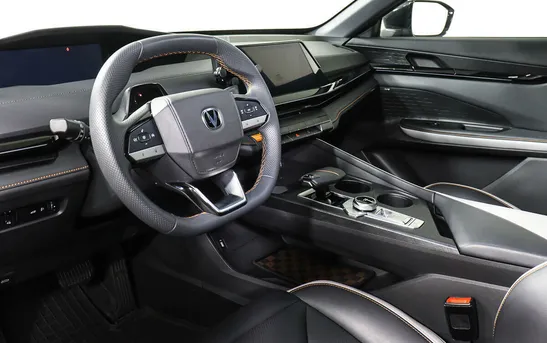 Changan UNI-V 1.50 Робот, фото №1