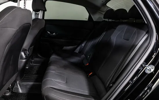 Hyundai Elantra 2.00 Автоматическая, фото №1