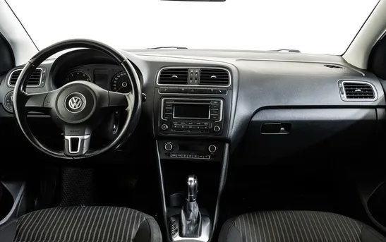 Volkswagen Polo 1.60 Автоматическая, фото №1
