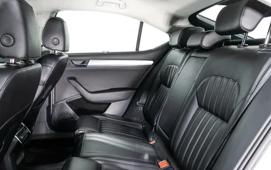 Skoda Superb 1.80 Робот, фото №1