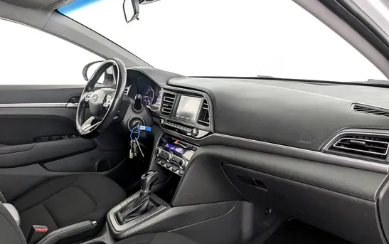 Hyundai Elantra 2.00 Автоматическая, фото №1