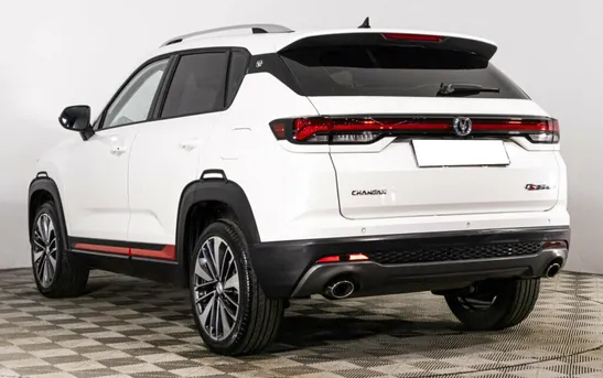 Changan CS35PLUS 1.40 Робот, фото №1