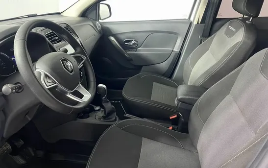 Renault Logan 1.60 Вариатор, фото №1