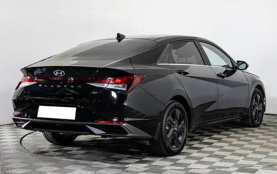 Hyundai Elantra 2.00 Автоматическая, фото №1