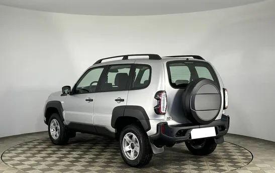 Lada (ВАЗ) Niva 1.70 Механика, фото №1