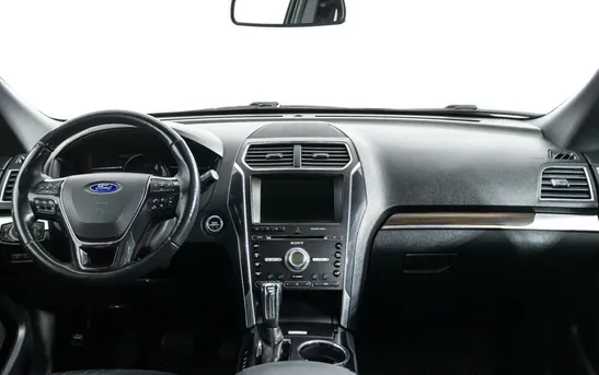 Ford Explorer 3.50 Автоматическая, фото №1