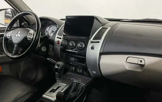 Mitsubishi Pajero Sport 2.50 Автоматическая, фото №1