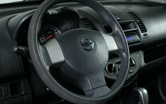 Nissan Note 1.60 Автоматическая, фото №1