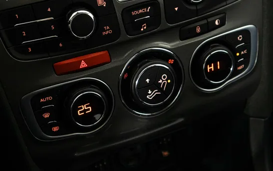 Citroen C4 1.60 Автоматическая, фото №1