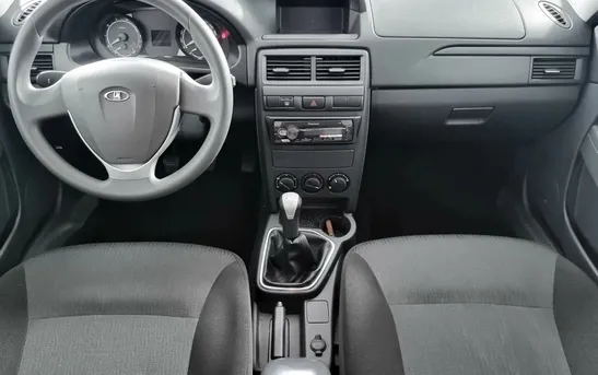 Lada (ВАЗ) Priora 1.60 Механика, фото №1