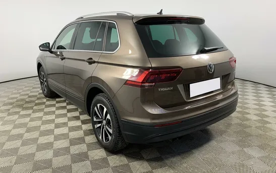 Volkswagen Tiguan 2.00 Робот, фото №1