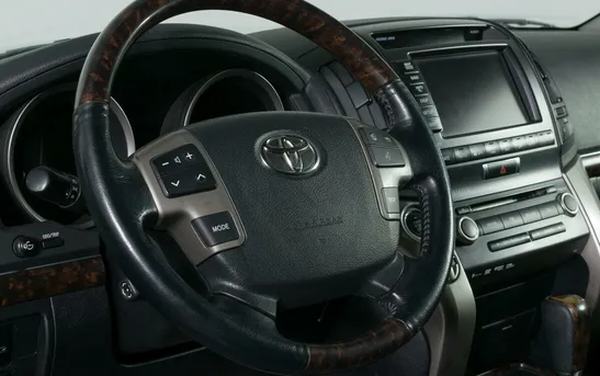 Toyota Land Cruiser 4.70 Автоматическая, фото №1