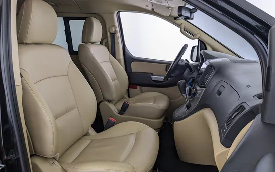 Hyundai H-1 2.50 Автоматическая, фото №1