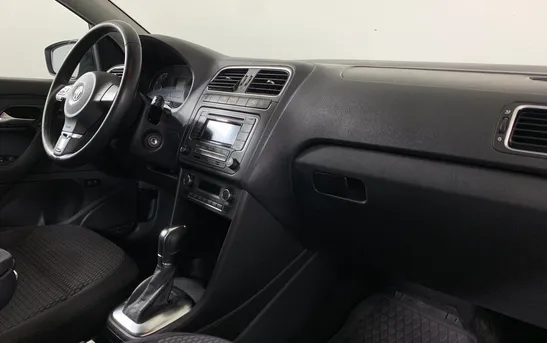Volkswagen Polo 1.60 Автоматическая, фото №1