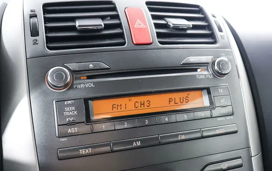 Toyota Auris 1.60 Робот, фото №1