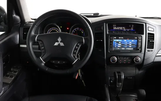Mitsubishi Pajero 3.20 Автоматическая, фото №1