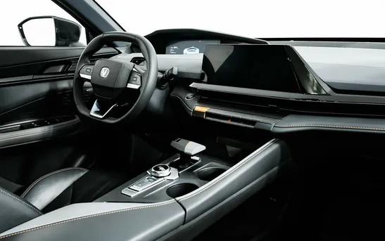 Changan UNI-V 1.50 Робот, фото №1