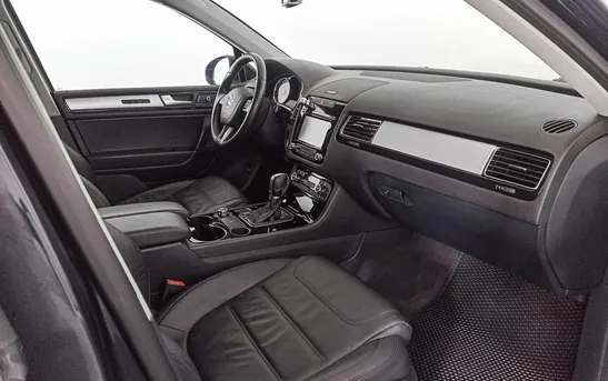 Volkswagen Touareg 3.00 Автоматическая, фото №1