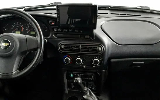 Chevrolet Niva 1.70 Механика, фото №1