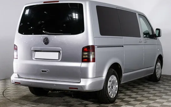 Volkswagen Caravelle 2.50 Автоматическая, фото №1
