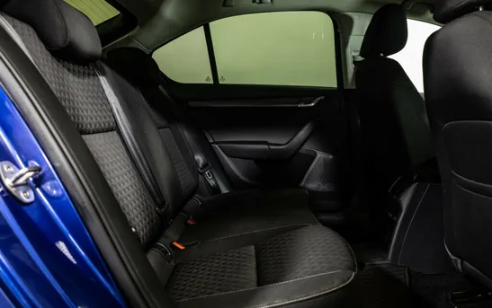 Skoda Octavia 1.80 Робот, фото №1