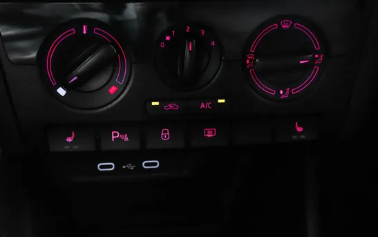 Volkswagen Polo 1.60 Автоматическая, фото №1