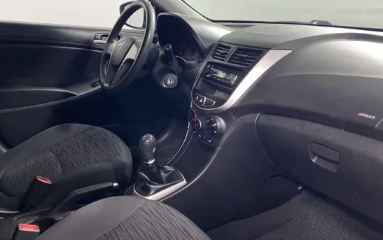 Hyundai Solaris 1.60 Механика, фото №1