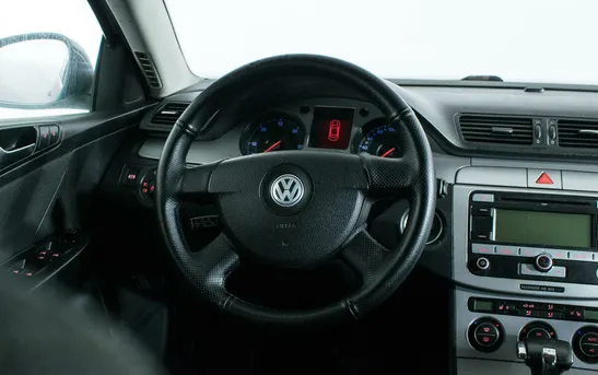 Volkswagen Passat 2.00 Робот, фото №1