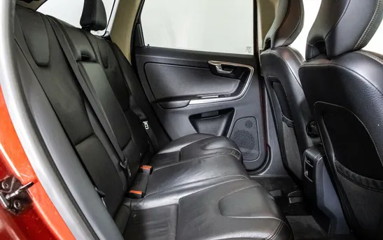 Volvo XC60 2.40 Автоматическая, фото №1