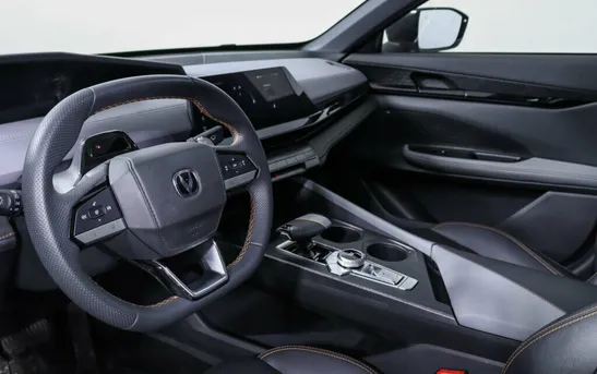 Changan UNI-V 1.50 Робот, фото №1