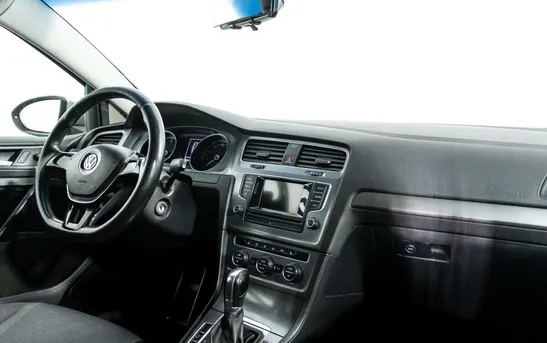 Volkswagen Golf 1.40 Робот, фото №1