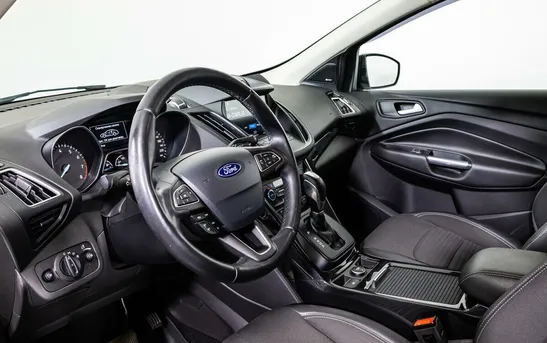 Ford Kuga 1.50 Автоматическая, фото №1