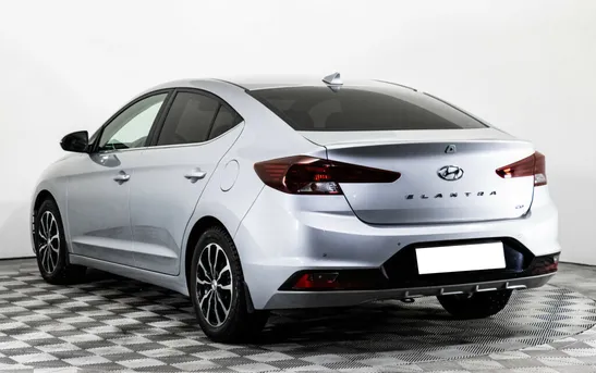 Hyundai Elantra 2.00 Автоматическая, фото №1