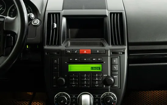 Land Rover Freelander 2.20 Автоматическая, фото №1