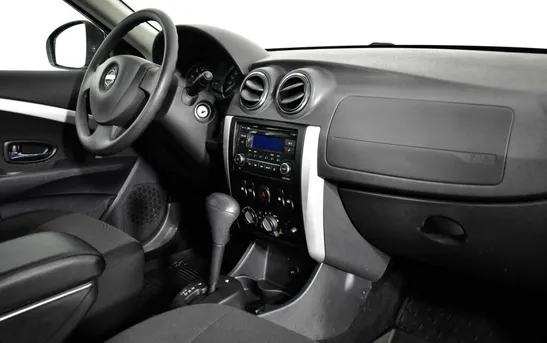 Nissan Almera 1.60 Автоматическая, фото №1