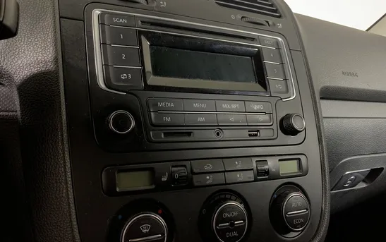 Volkswagen Golf 1.60 Автоматическая, фото №1